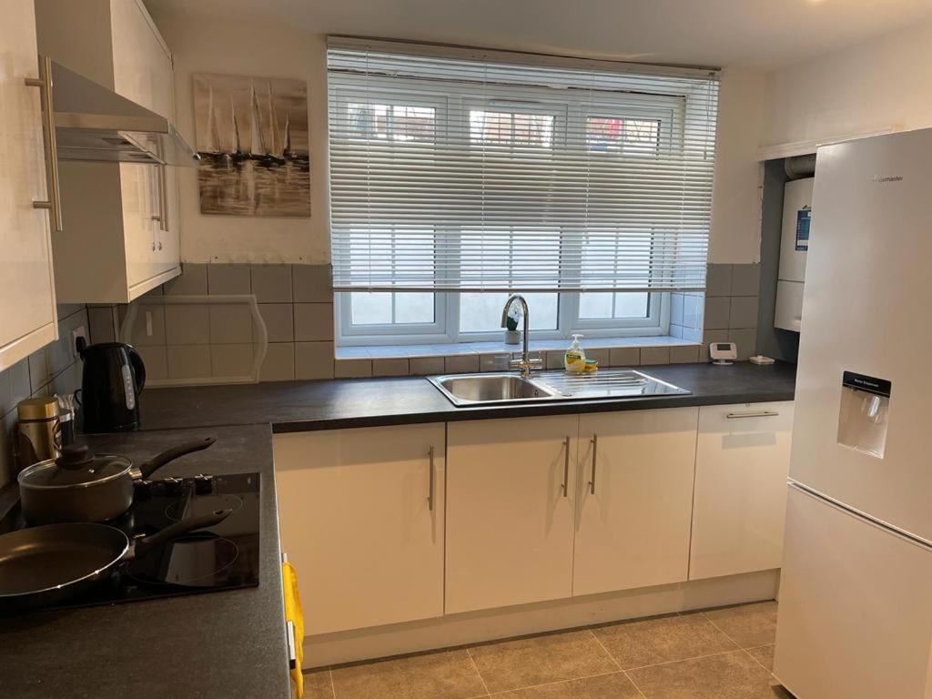 Comfy Private Bedrooms In Euston, Central 伦敦 外观 照片